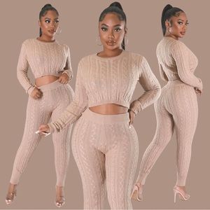 ✨NWT✨Womens Knit Leggings Set